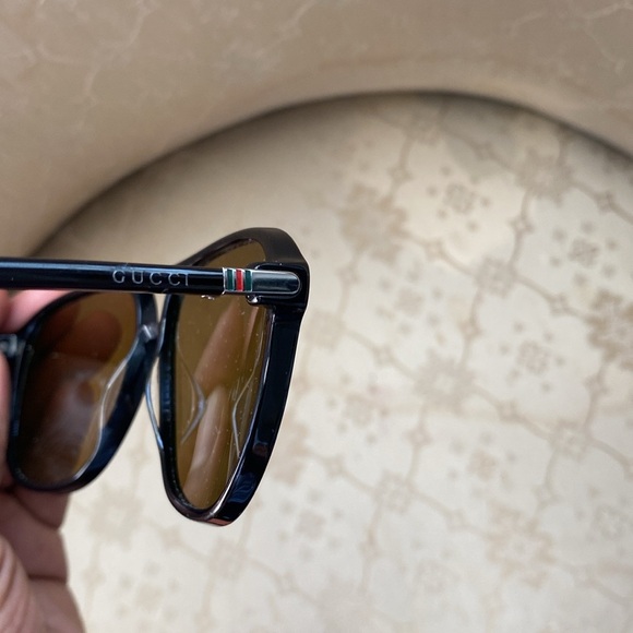 Gucci sunglasses unisex - Picture 4 of 6